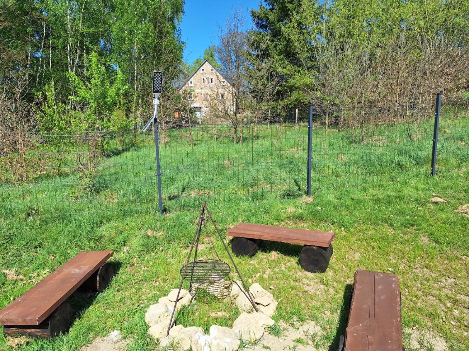 Domek W Gorach Izerskich 4 I 6 Osobowy, Agroturystyka, Zywe Zwierzeta, W Pelni Wyposazone, Plac Zabaw Dla Dzieci, Ognisko Z Kijkami I Rusztem, Ogrzewanie I Klimatyzacja, Latem Basen Mirsk 外观 照片