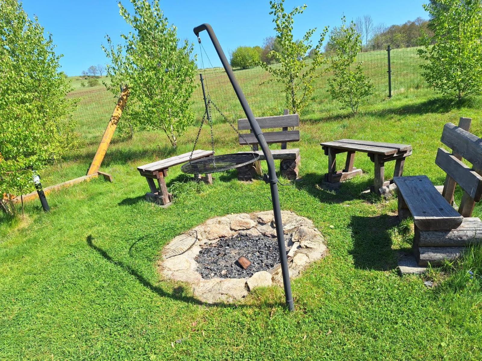 Domek W Gorach Izerskich 4 I 6 Osobowy, Agroturystyka, Zywe Zwierzeta, W Pelni Wyposazone, Plac Zabaw Dla Dzieci, Ognisko Z Kijkami I Rusztem, Ogrzewanie I Klimatyzacja, Latem Basen Mirsk 外观 照片